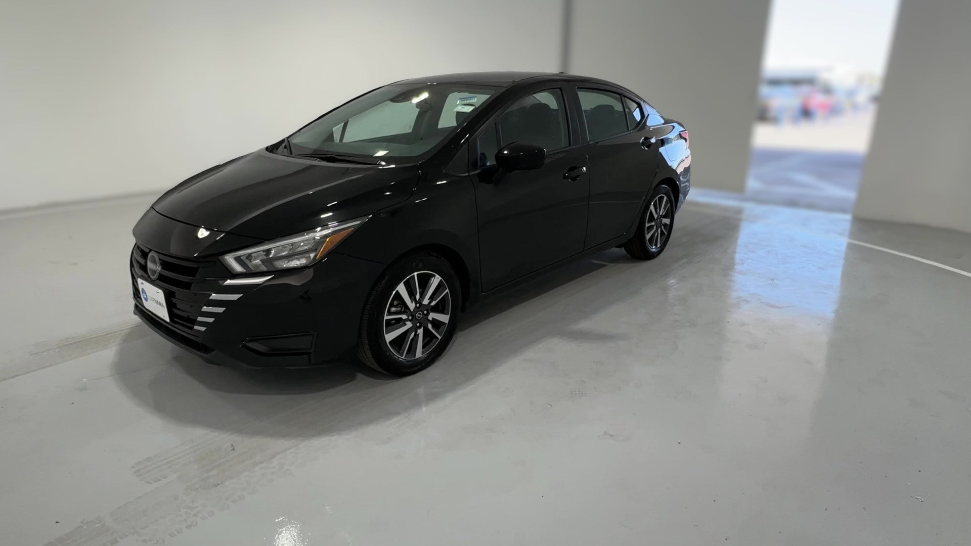 2025 Nissan Versa vehicle photo