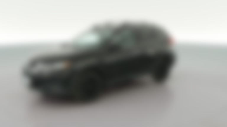 2017 Nissan Rogue vehicle photo