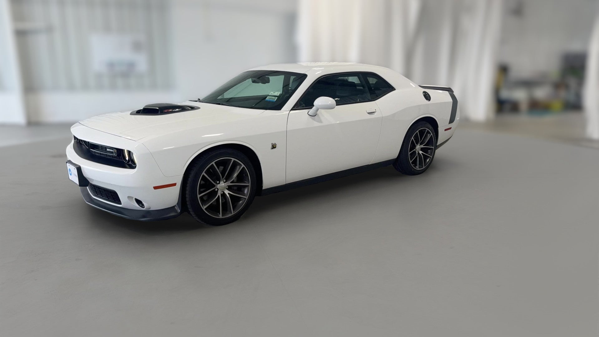 2016 Dodge Challenger vehicle photo