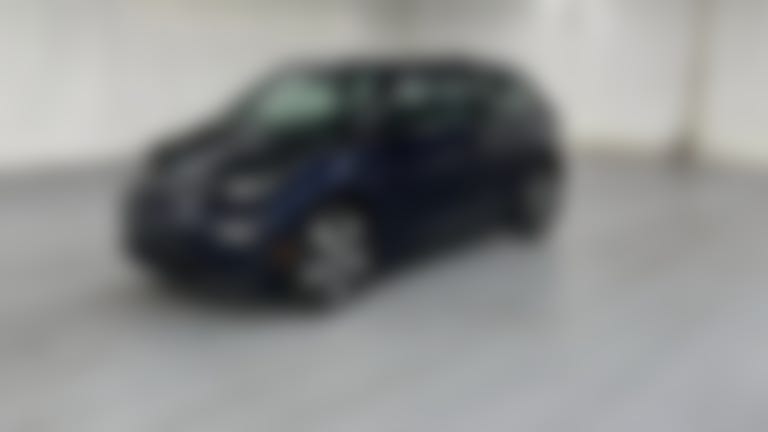 2018 BMW i3 vehicle photo
