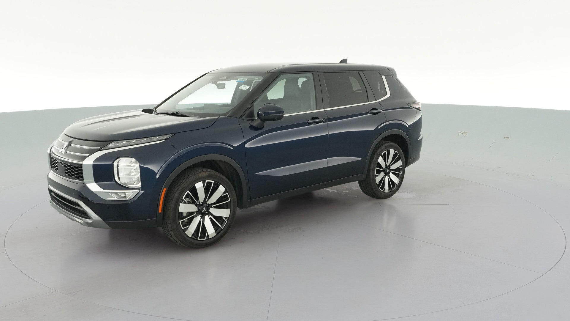 2025 Mitsubishi Outlander vehicle photo