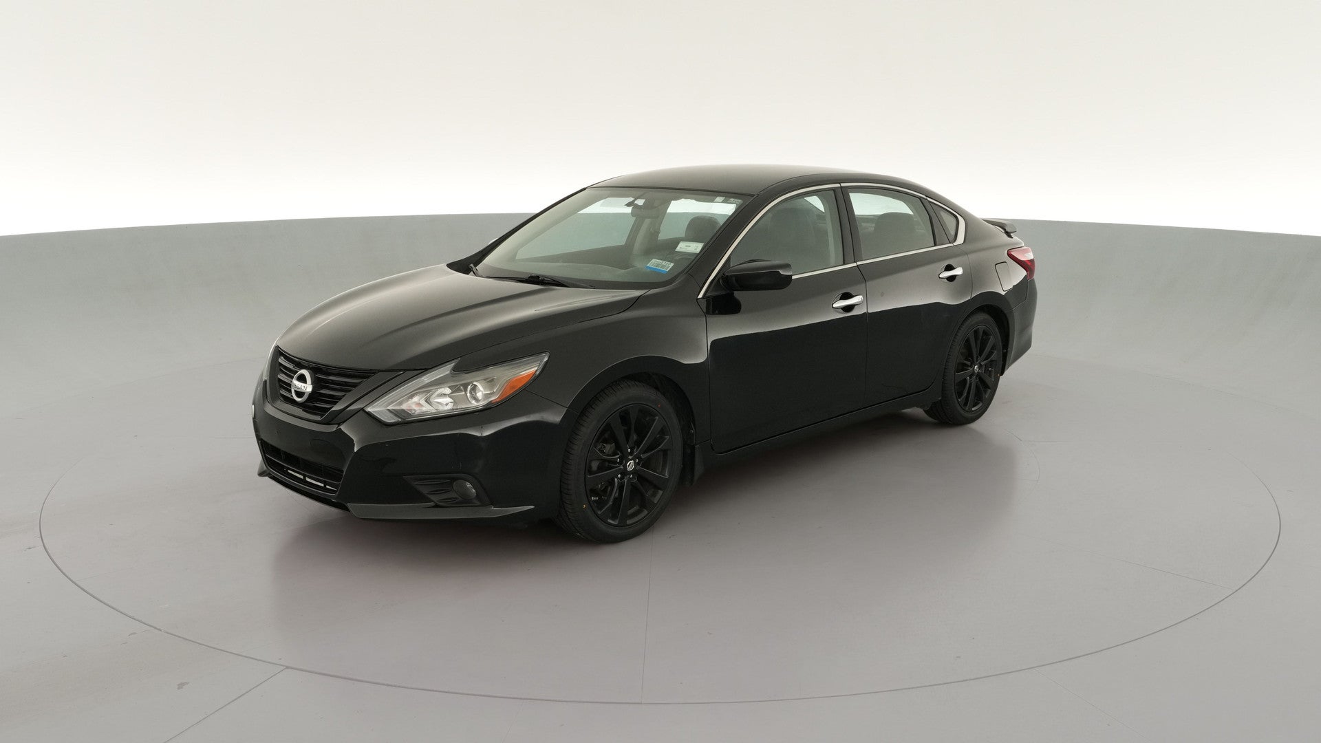 2018 Nissan Altima vehicle photo
