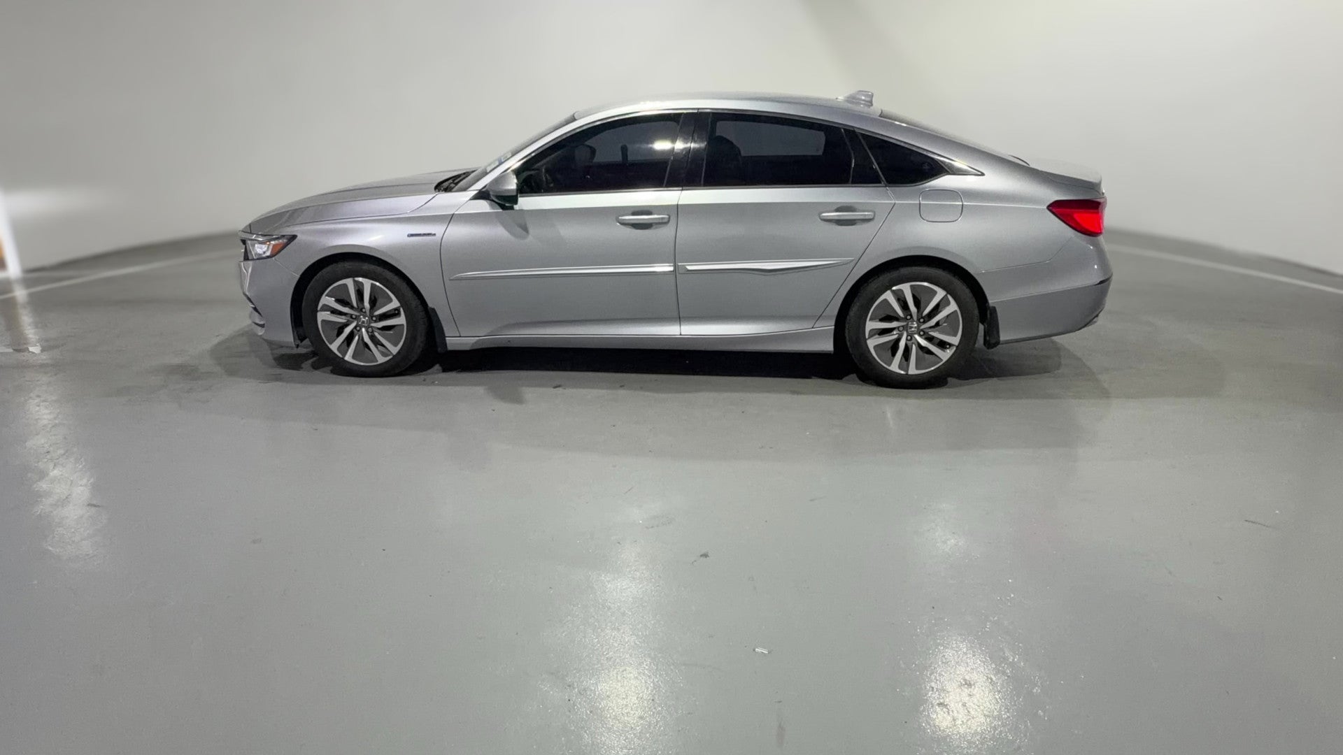 2020 Honda Accord Hybrid vehicle photo