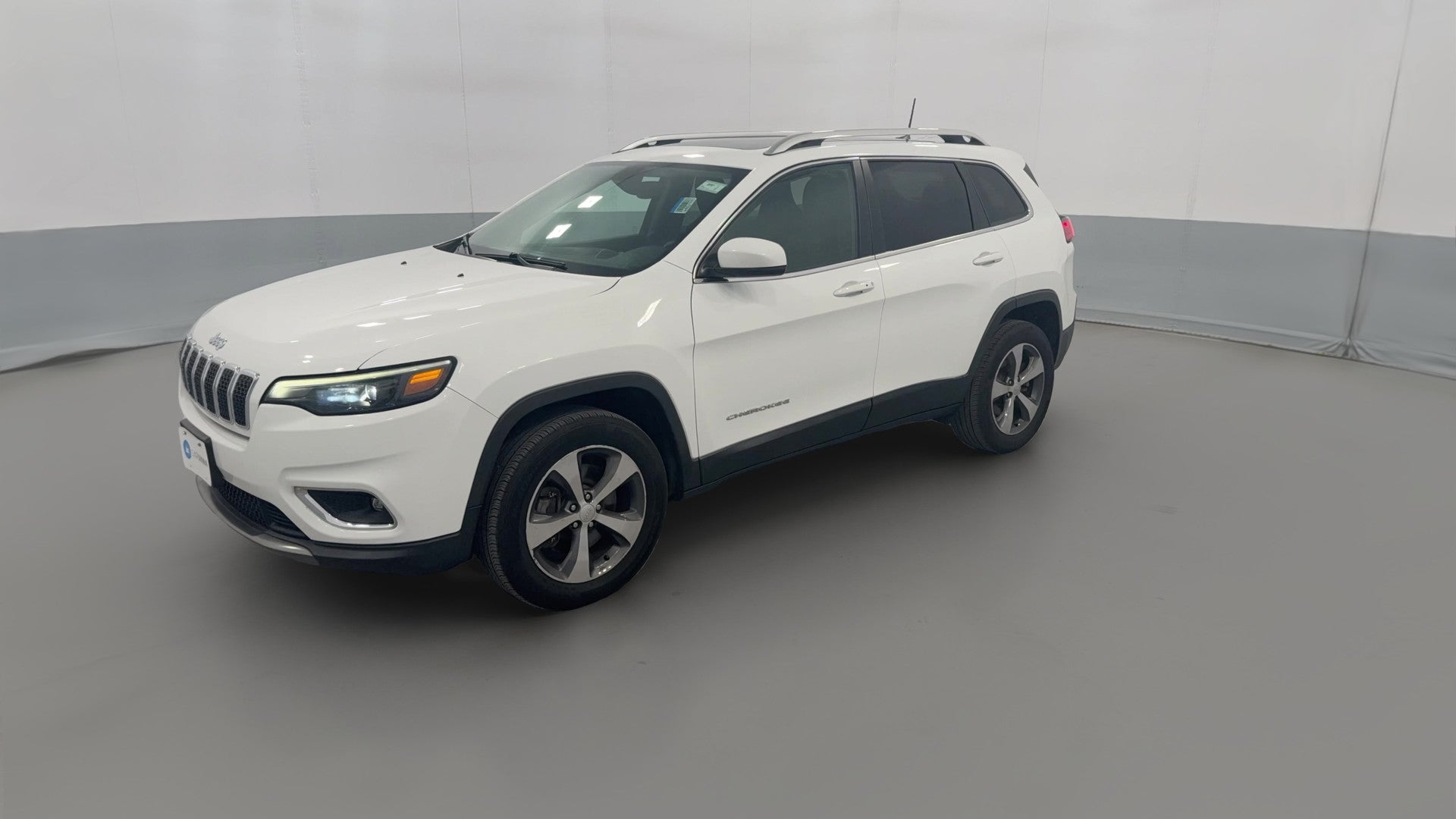 2020 Jeep Cherokee vehicle photo