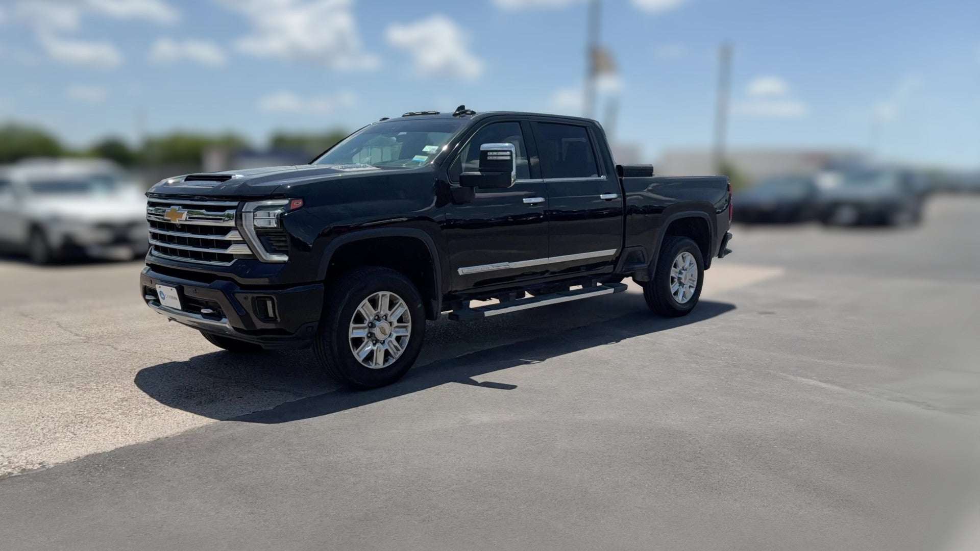 2024 Chevrolet Silverado 2500 HD Crew Cab vehicle photo