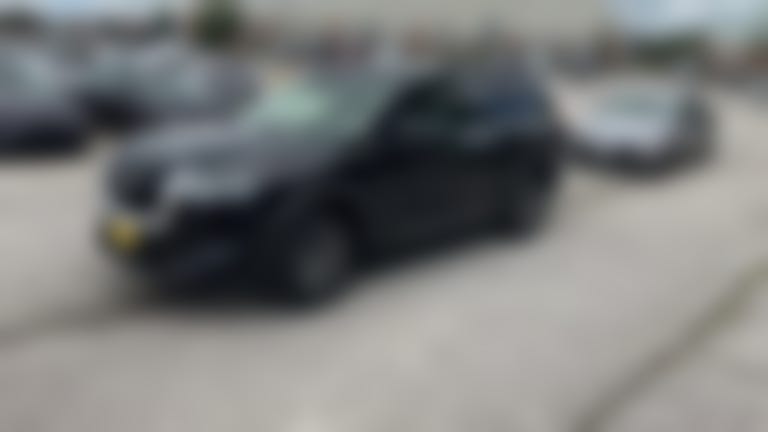 2025 Nissan Pathfinder vehicle photo