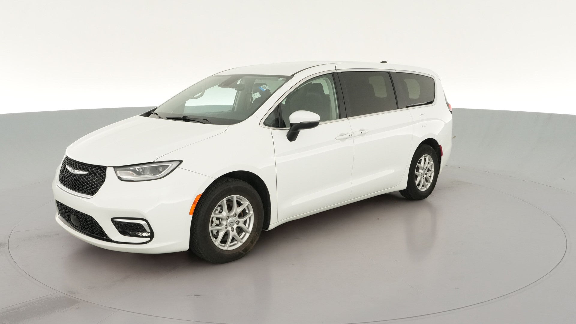2023 Chrysler Pacifica vehicle photo