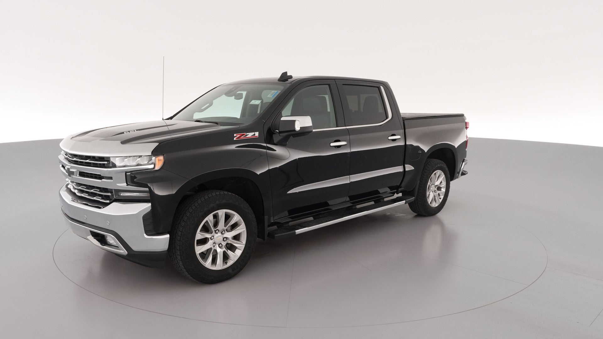 2021 Chevrolet Silverado 1500 Crew Cab vehicle photo