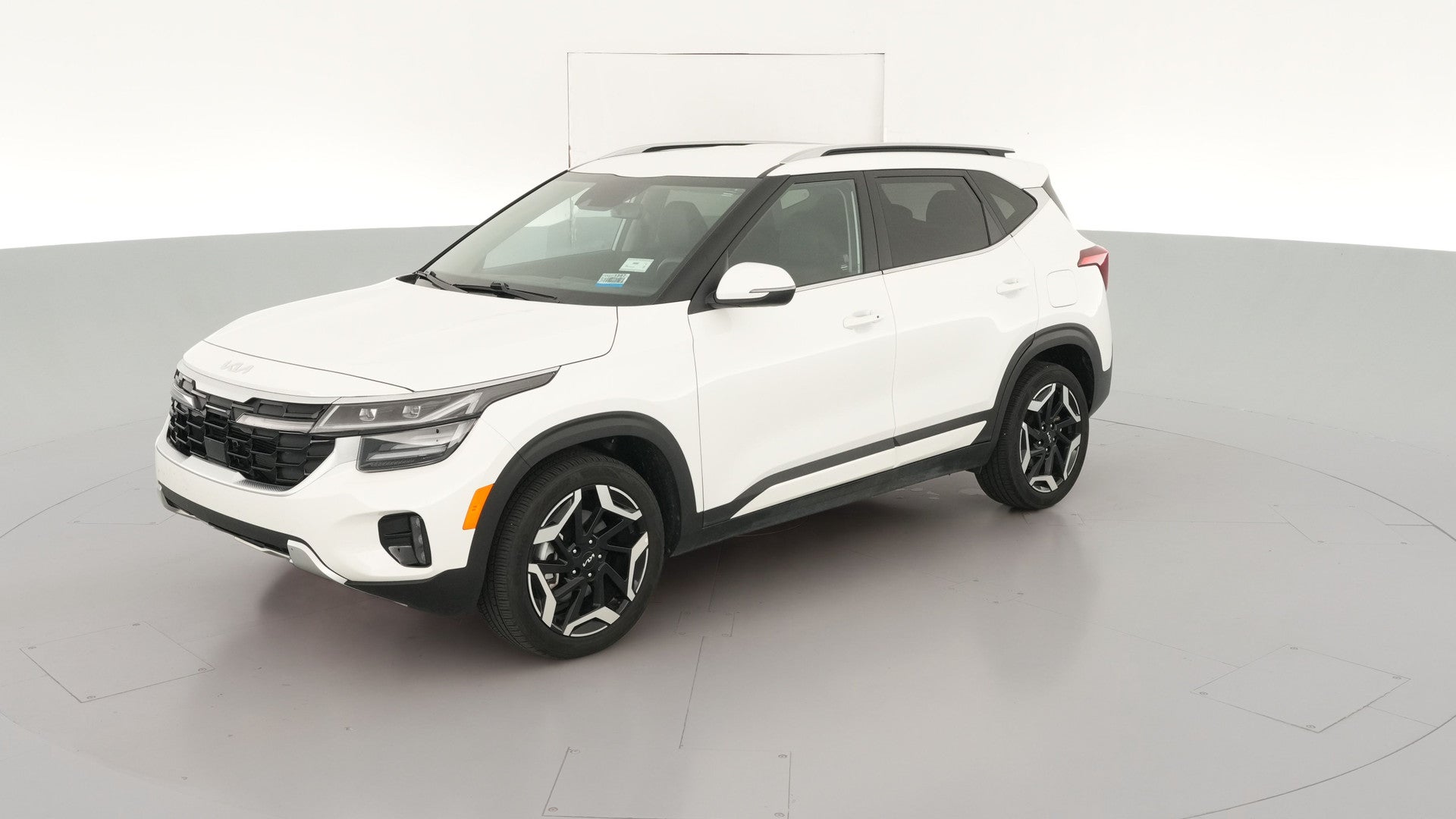 2024 Kia Seltos vehicle photo