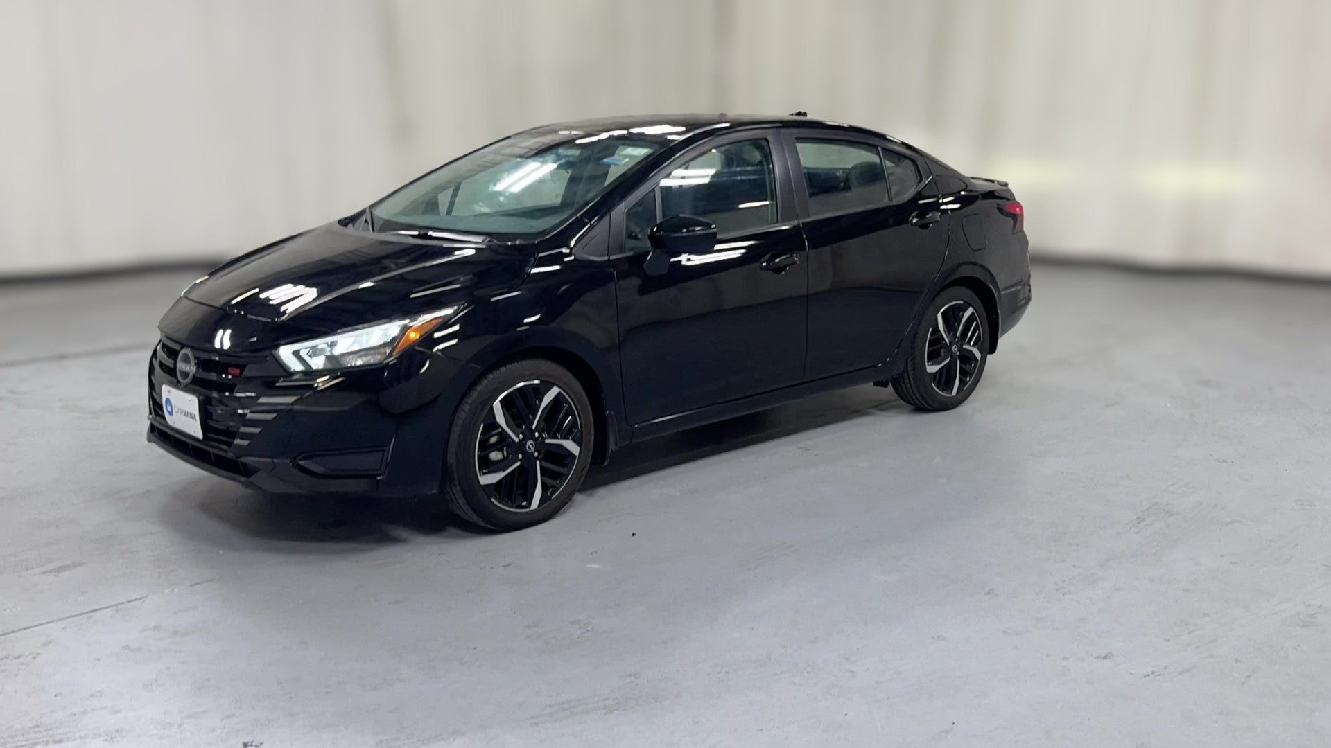 2025 Nissan Versa vehicle photo