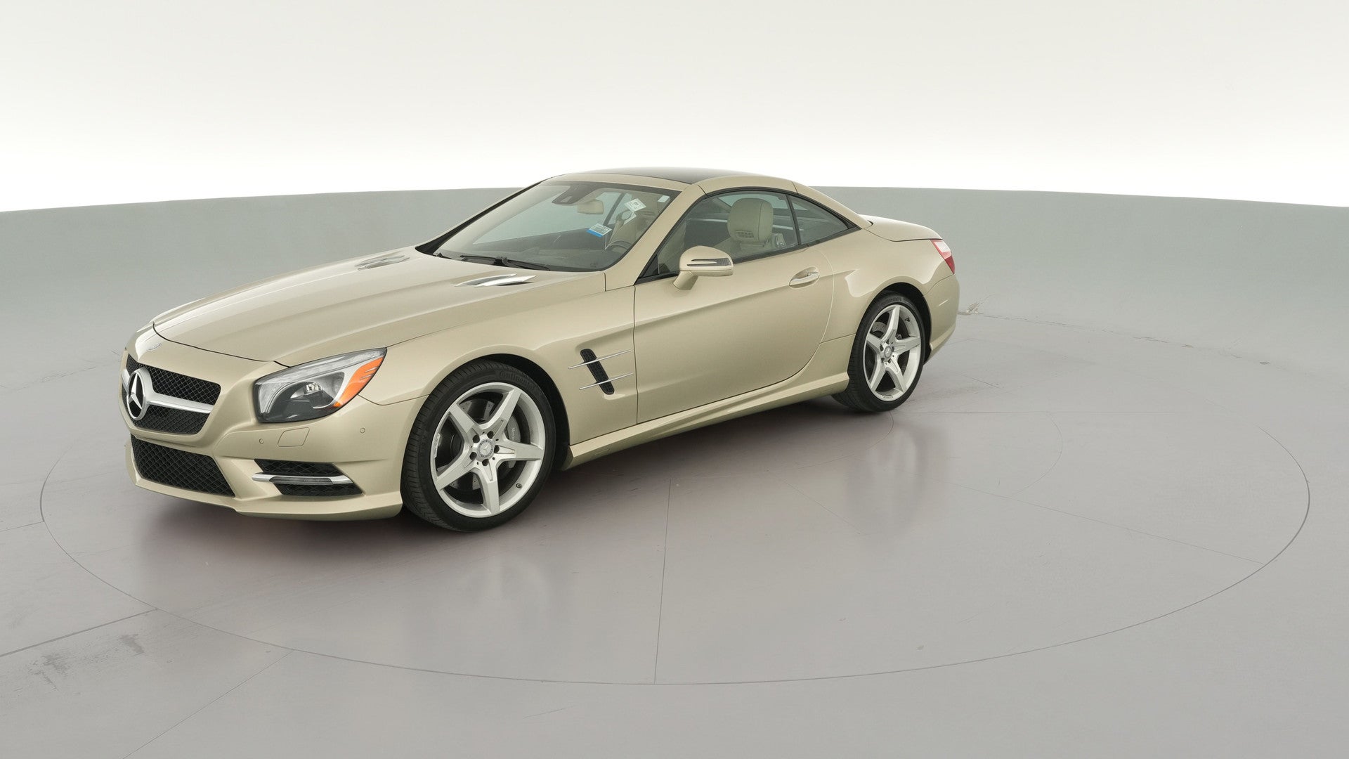 2013 Mercedes-Benz SL-Class vehicle photo