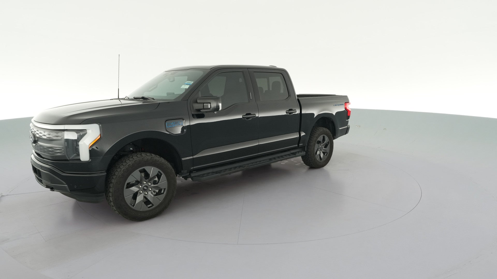 2024 Ford F150 Lightning vehicle photo