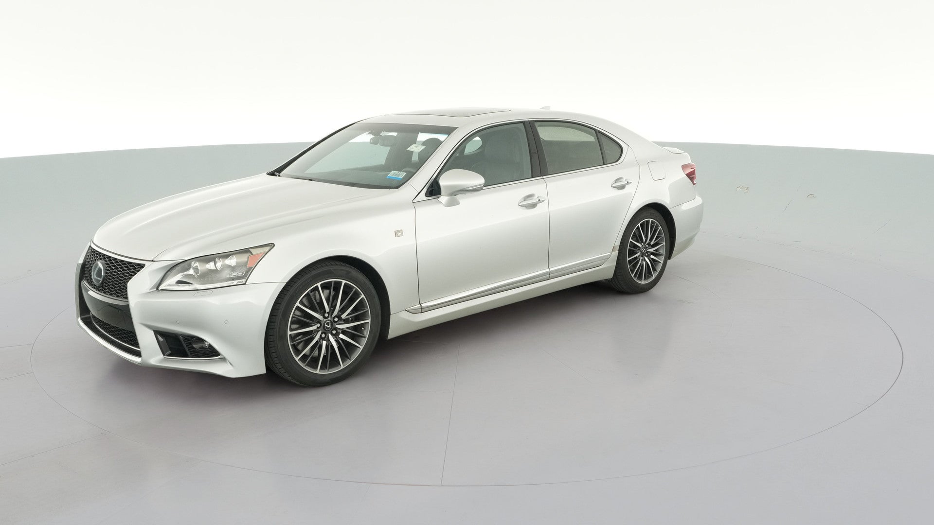 2016 Lexus LS vehicle photo