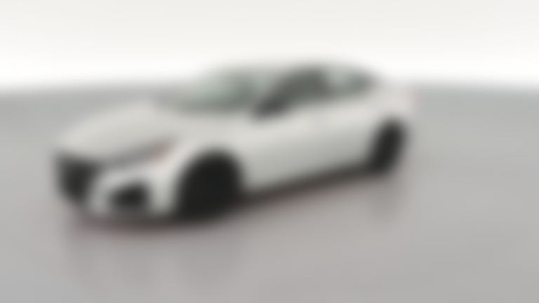 2024 Nissan Altima vehicle photo