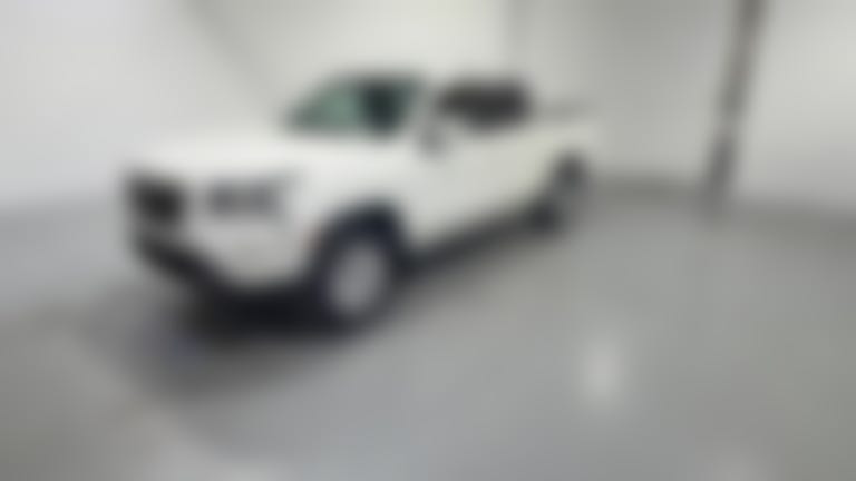 2022 Nissan Frontier Crew Cab vehicle photo