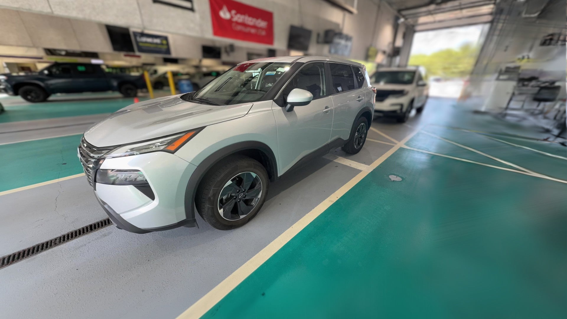 2025 Nissan Rogue vehicle photo