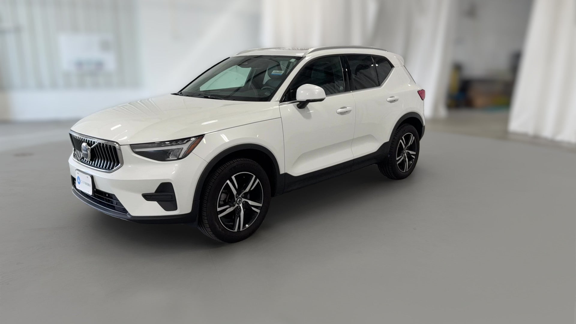 2024 Volvo XC40 vehicle photo