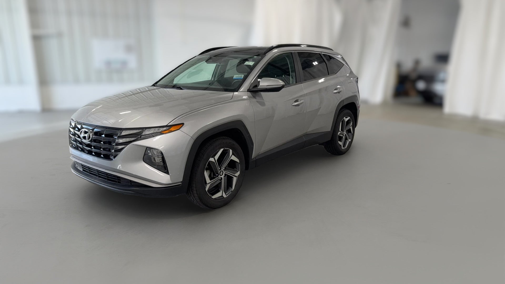 2022 Hyundai Tucson Hybrid vehicle photo