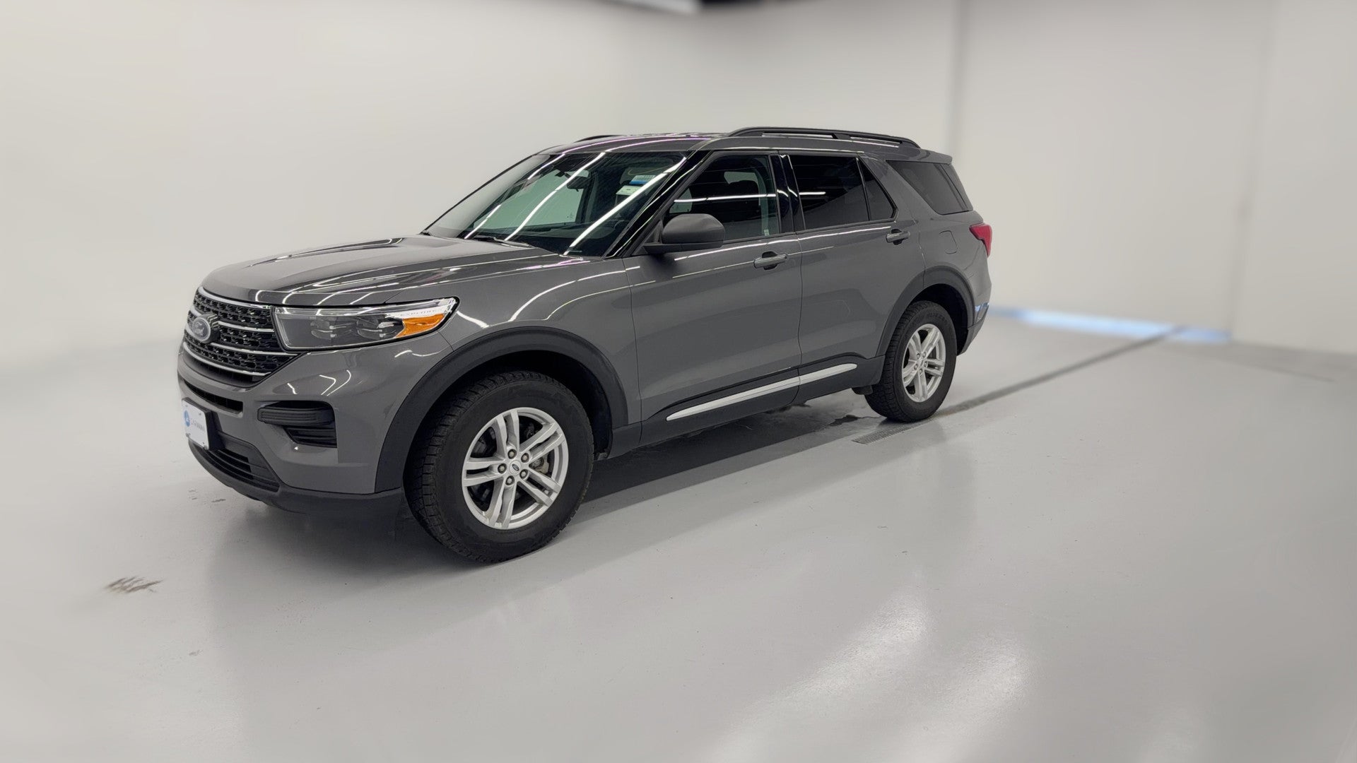 2023 Ford Explorer vehicle photo