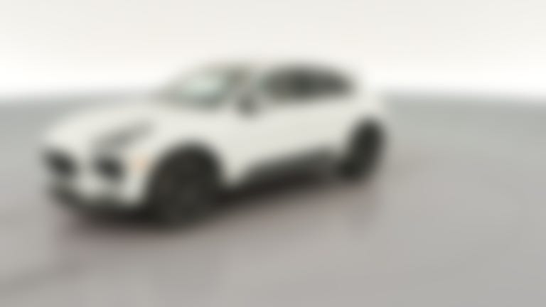 2019 Porsche Macan vehicle photo