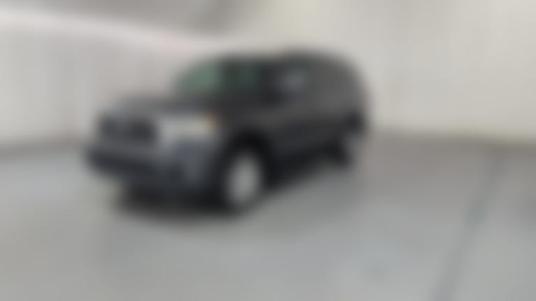 2016 Toyota Sequoia vehicle photo
