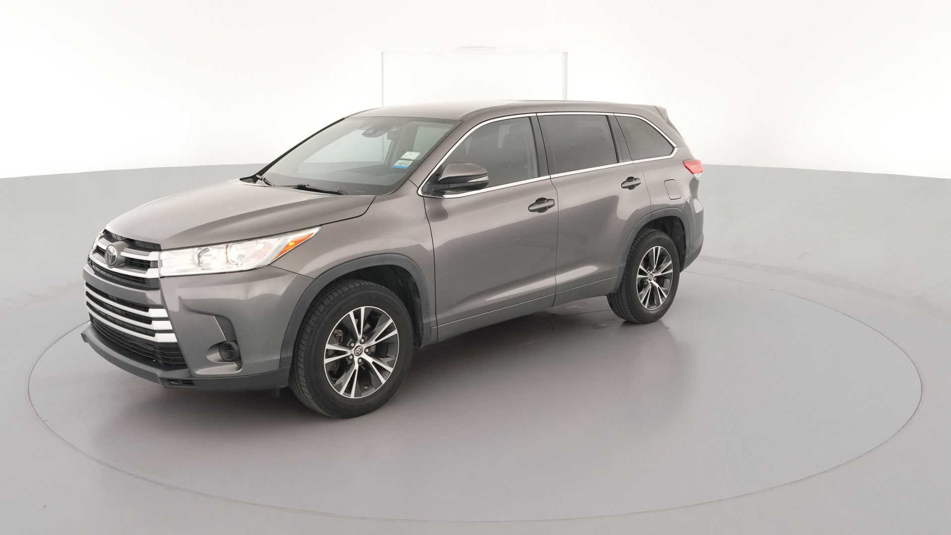2018 Toyota Highlander vehicle photo