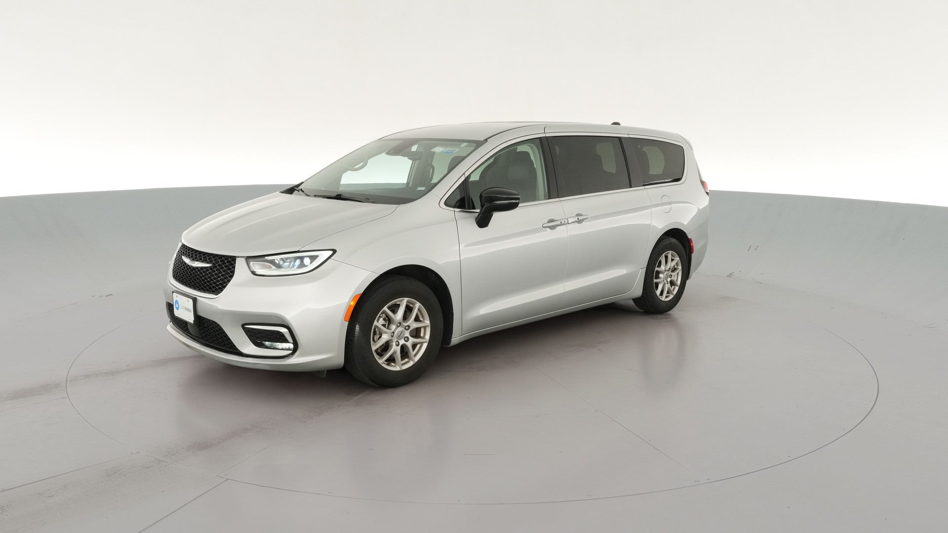 2024 Chrysler Pacifica vehicle photo