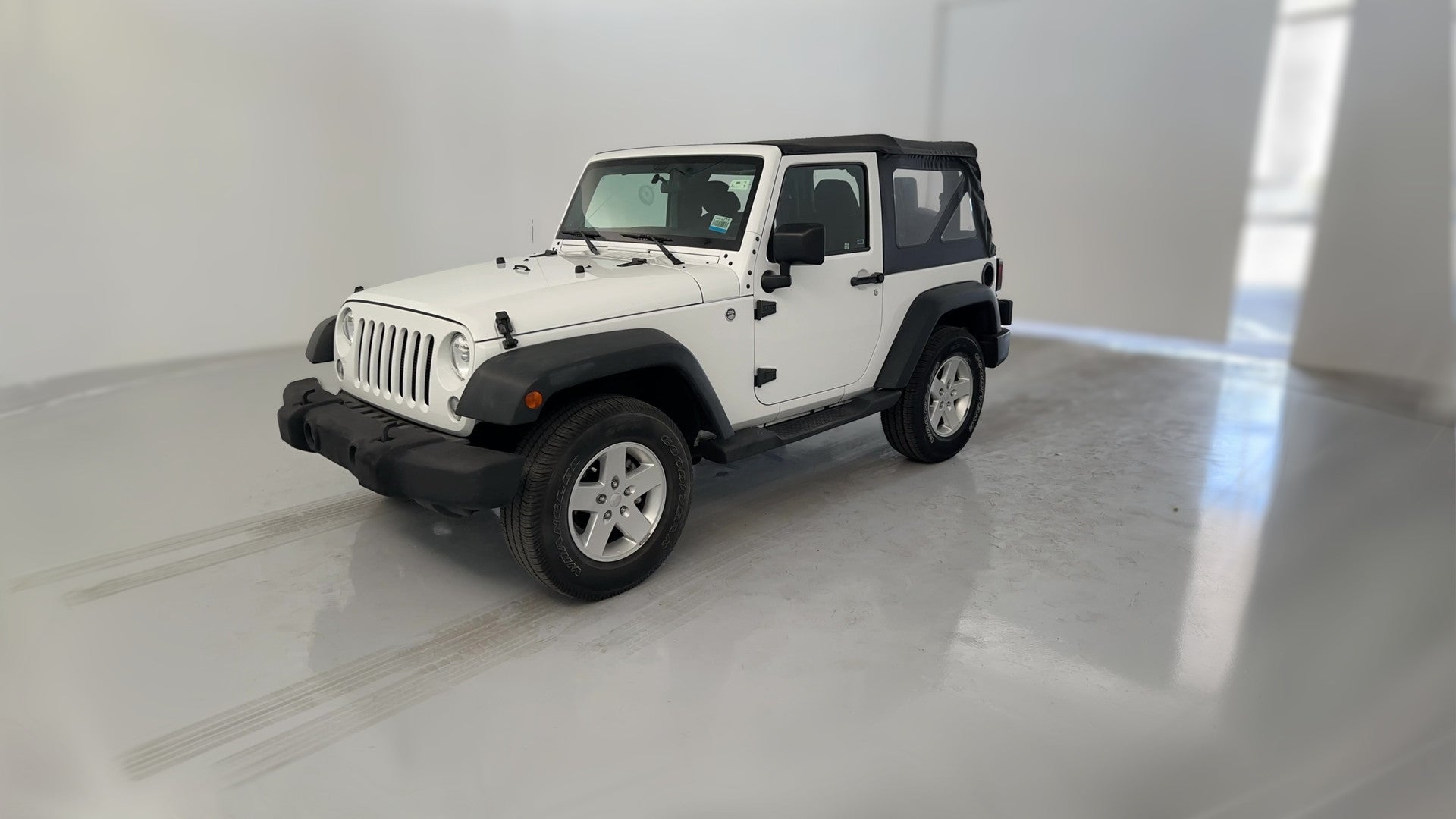 2015 Jeep Wrangler vehicle photo