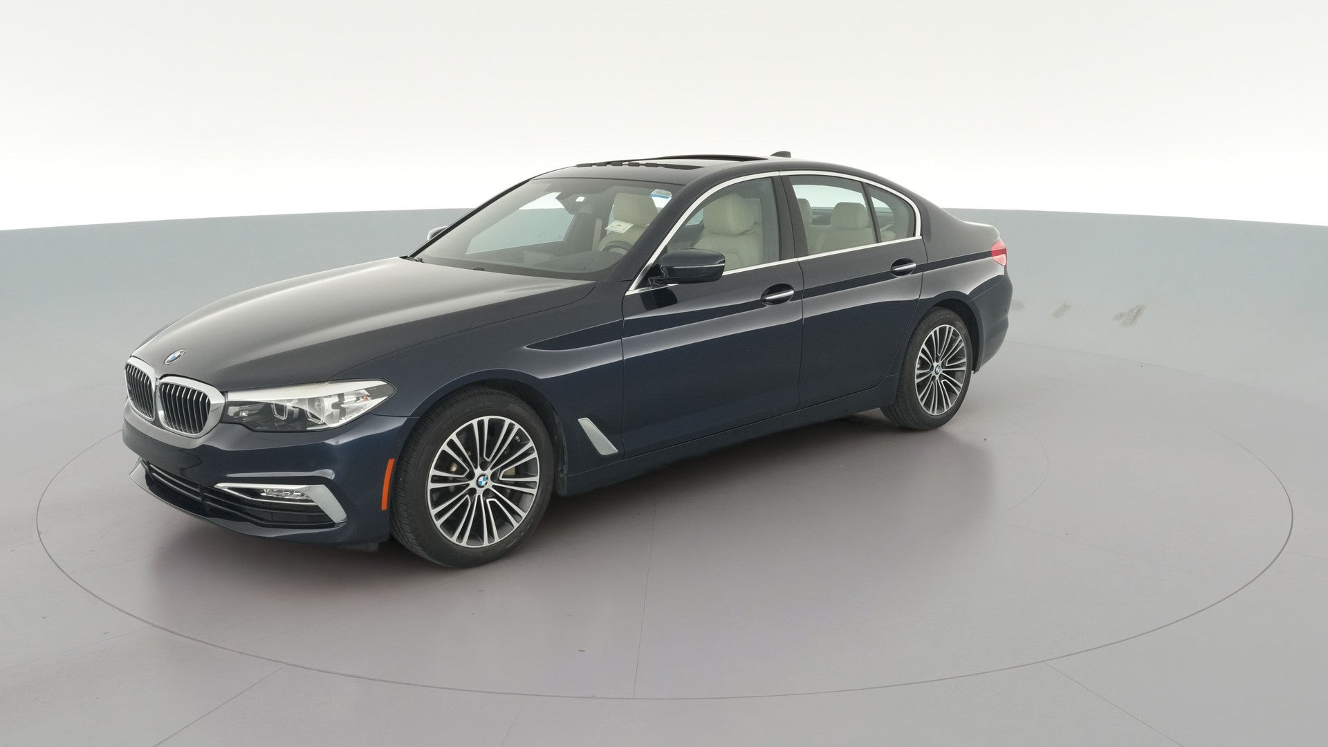 2017 BMW 5 Series vehicle photo