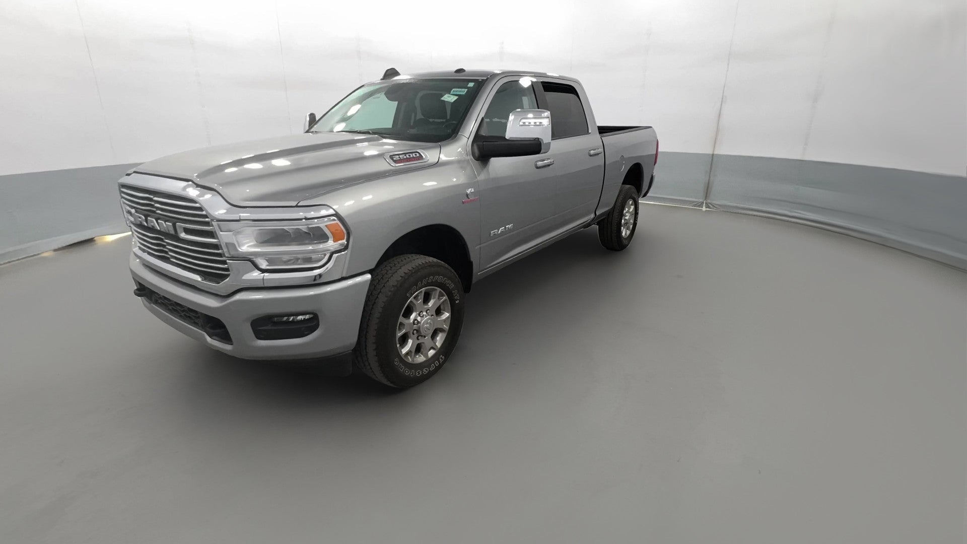 2024 Ram 2500 Crew Cab vehicle photo