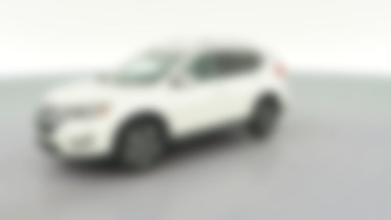 2017 Nissan Rogue vehicle photo