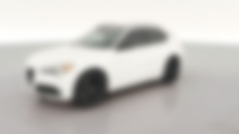 2021 Alfa Romeo Stelvio vehicle photo