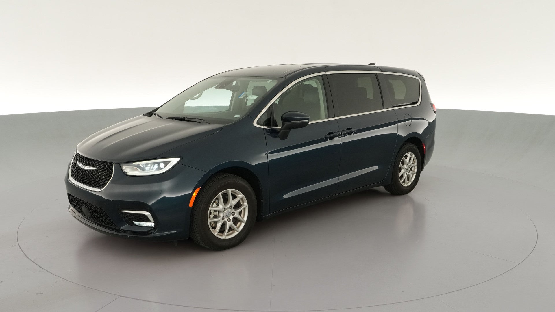2023 Chrysler Pacifica vehicle photo