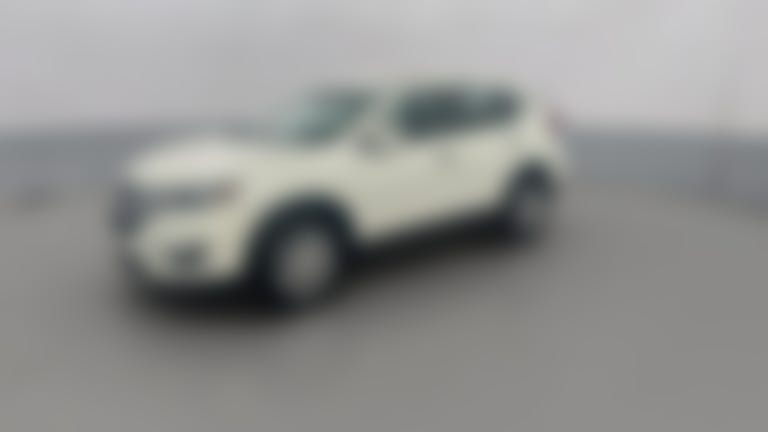 2020 Nissan Rogue vehicle photo