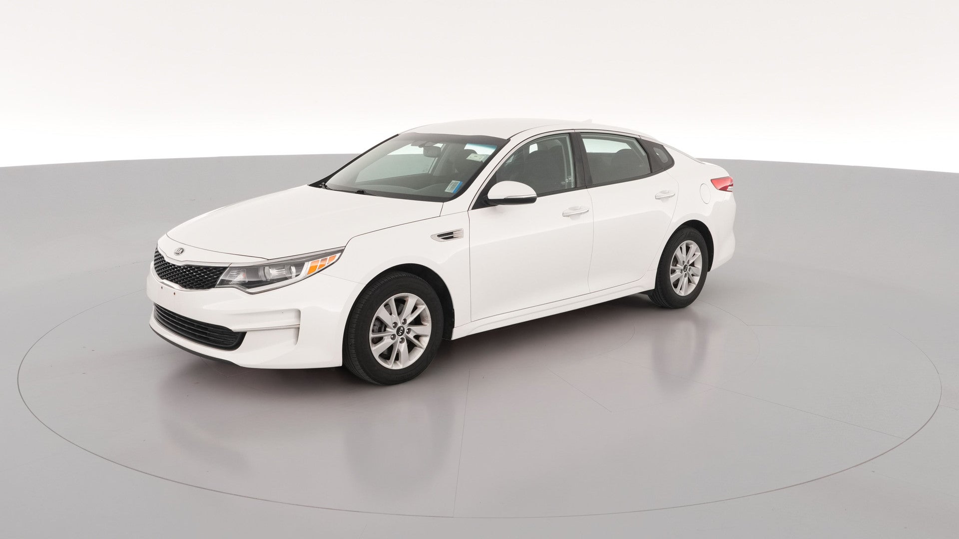 2016 Kia Optima vehicle photo