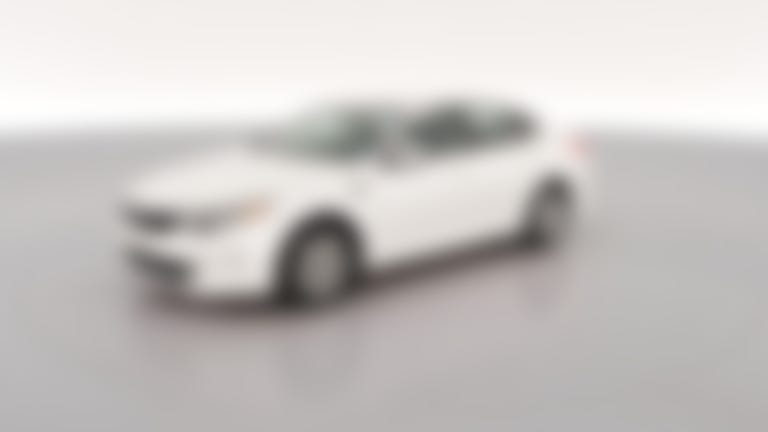 2016 Kia Optima vehicle photo