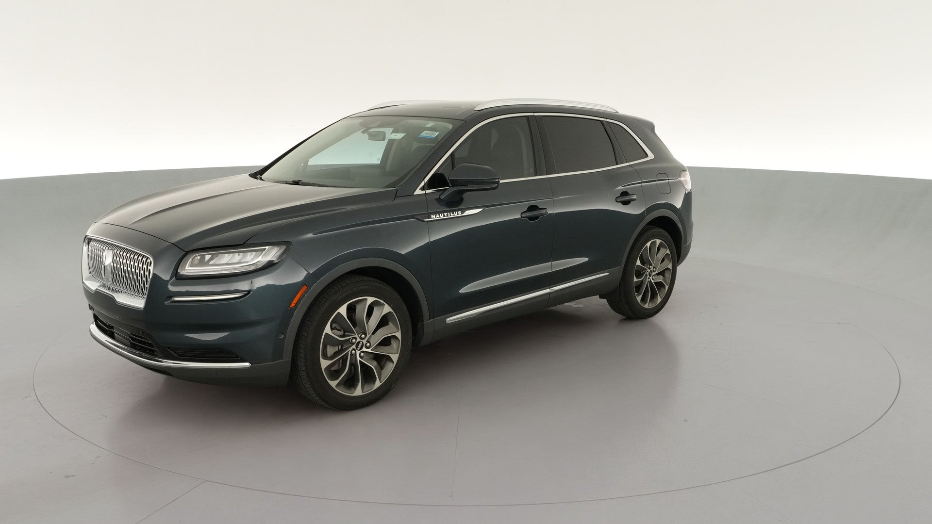 2023 Lincoln Nautilus vehicle photo