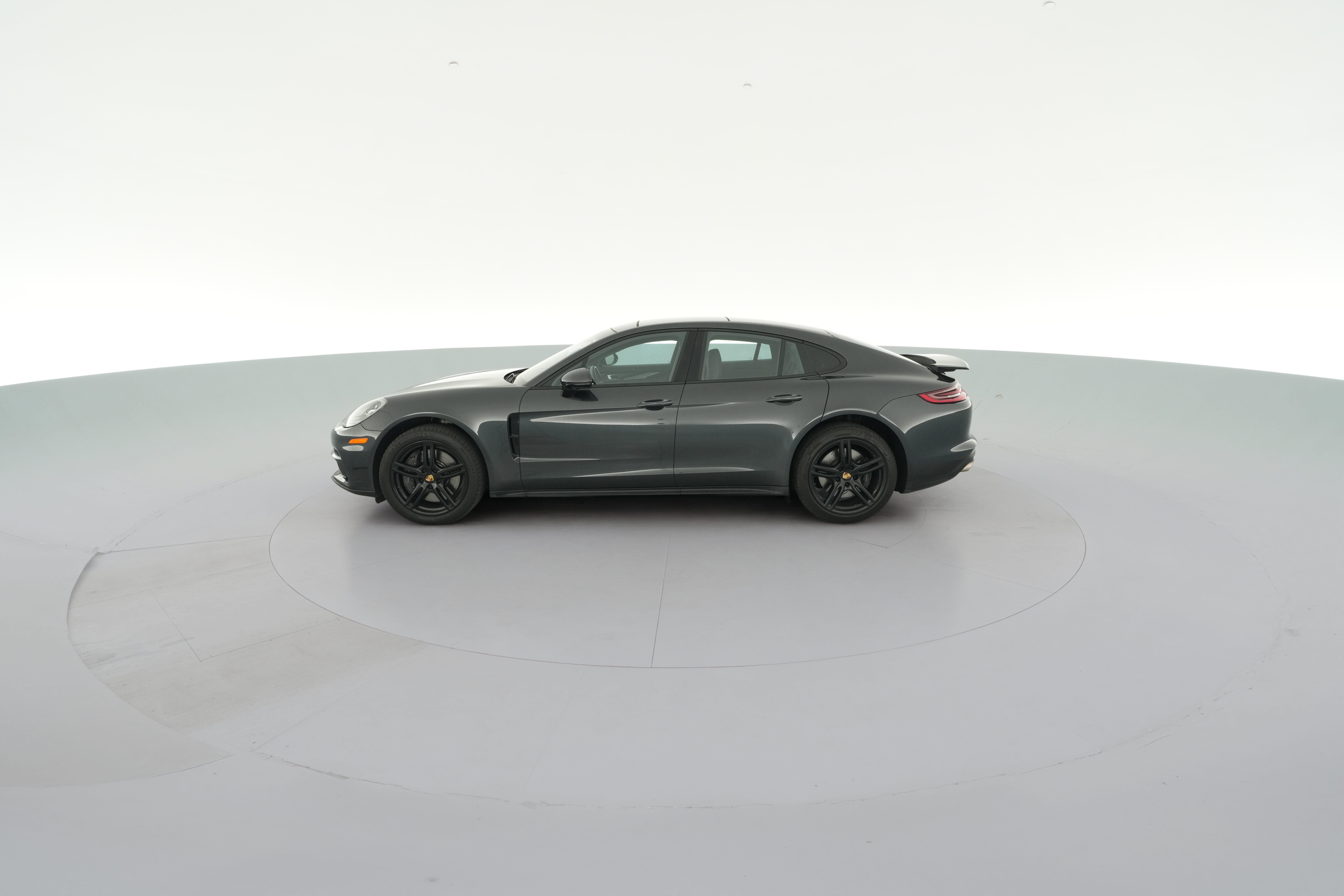 2020 Porsche Panamera Base - Photo 29