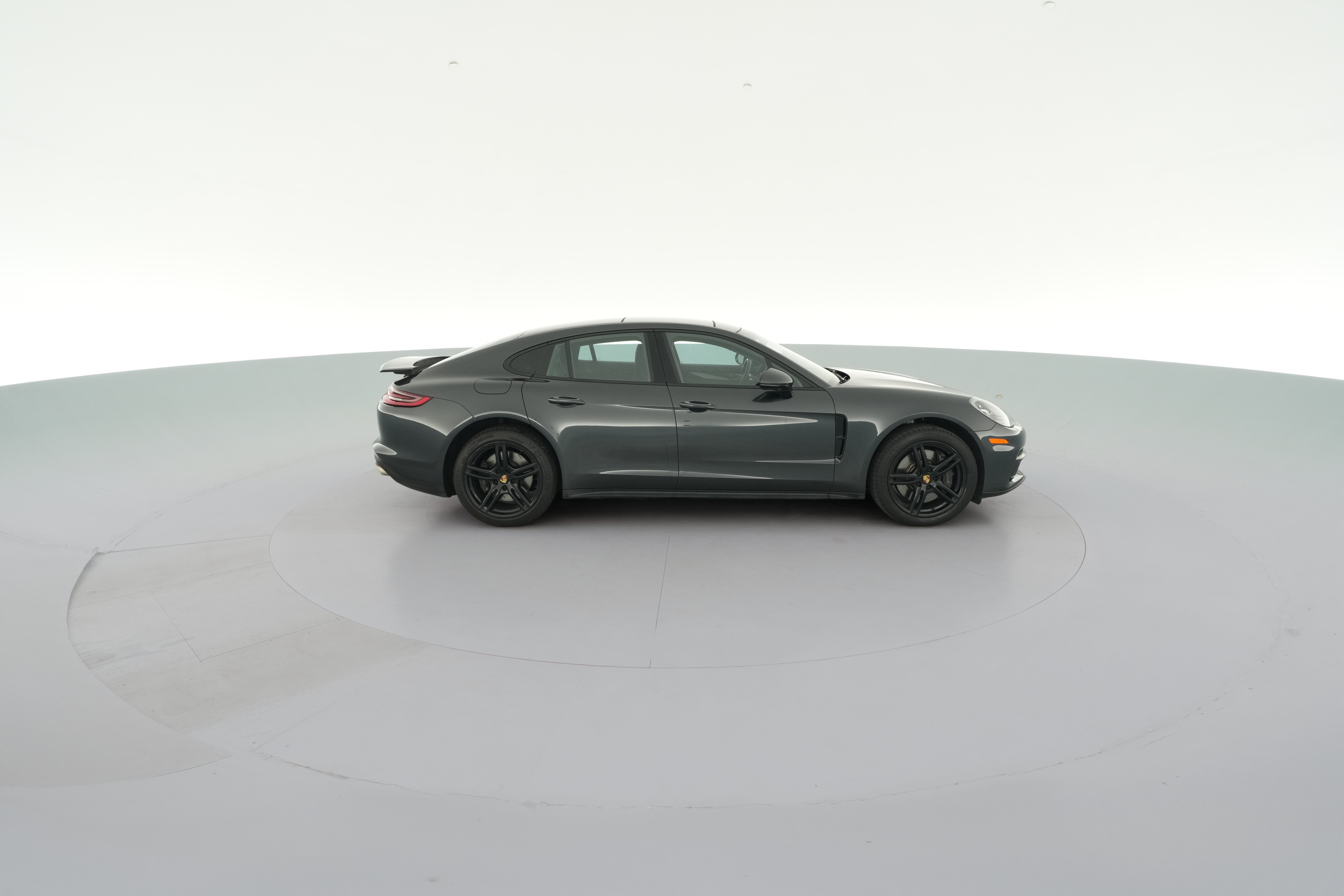2020 Porsche Panamera Base - Photo 37