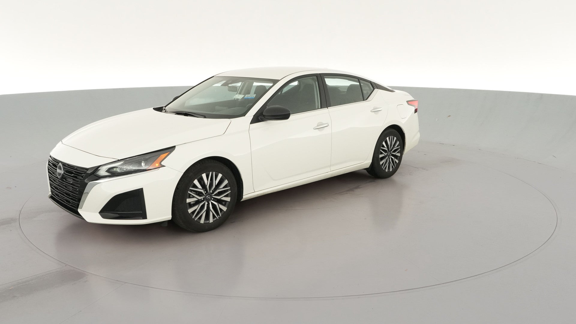 2025 Nissan Altima vehicle photo