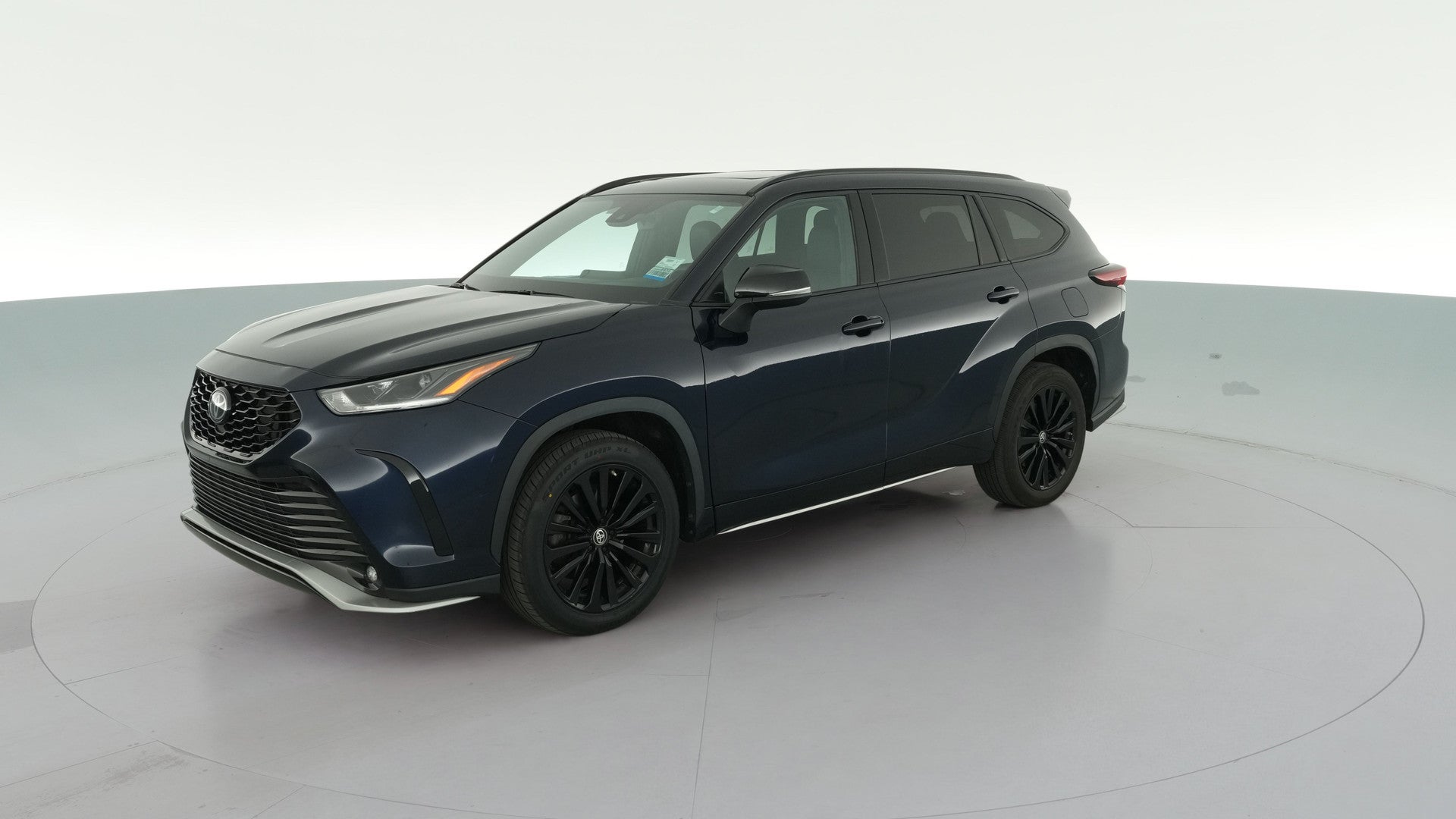 2024 Toyota Highlander vehicle photo