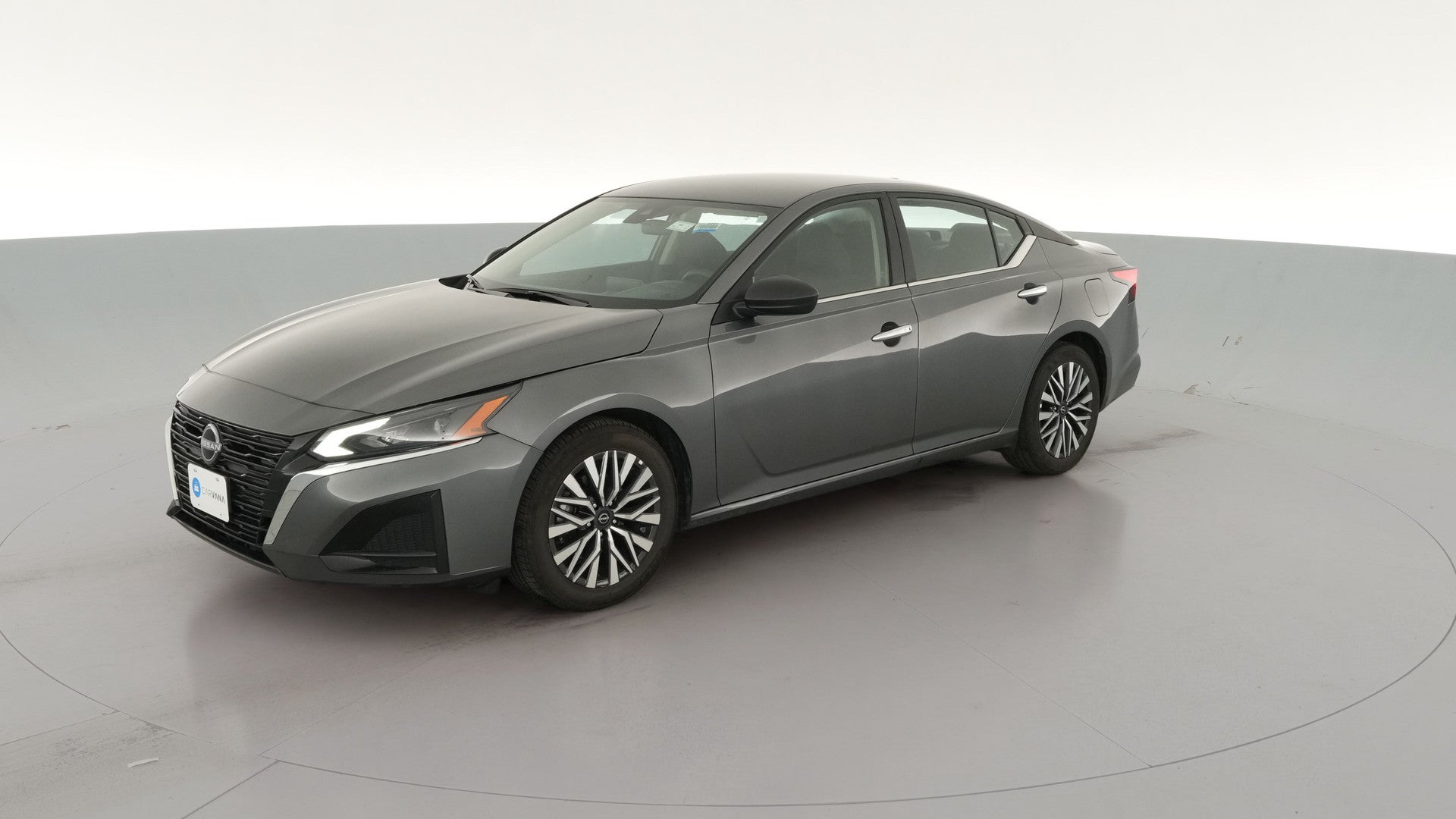 2025 Nissan Altima vehicle photo