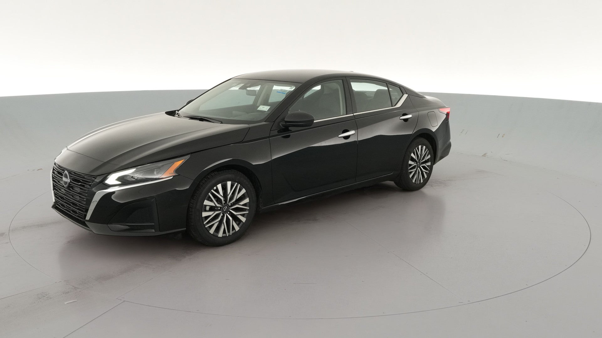 2025 Nissan Altima vehicle photo