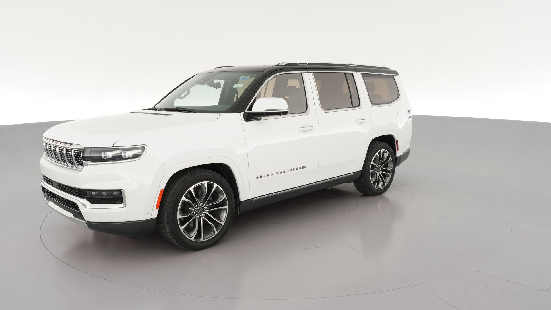 2022 Jeep Grand Wagoneer vehicle photo