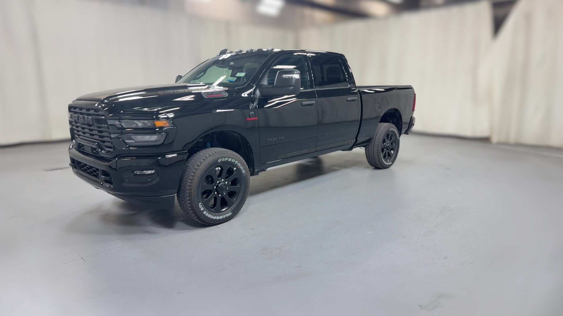 2026 Ram 2500 Crew Cab vehicle photo