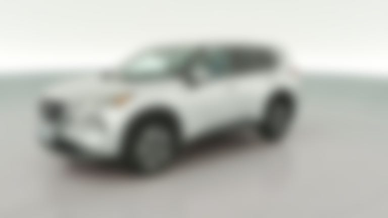 2022 Nissan Rogue vehicle photo