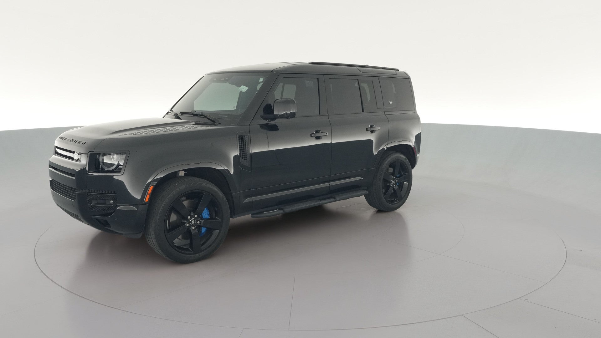 2023 Land Rover Defender 110 vehicle photo