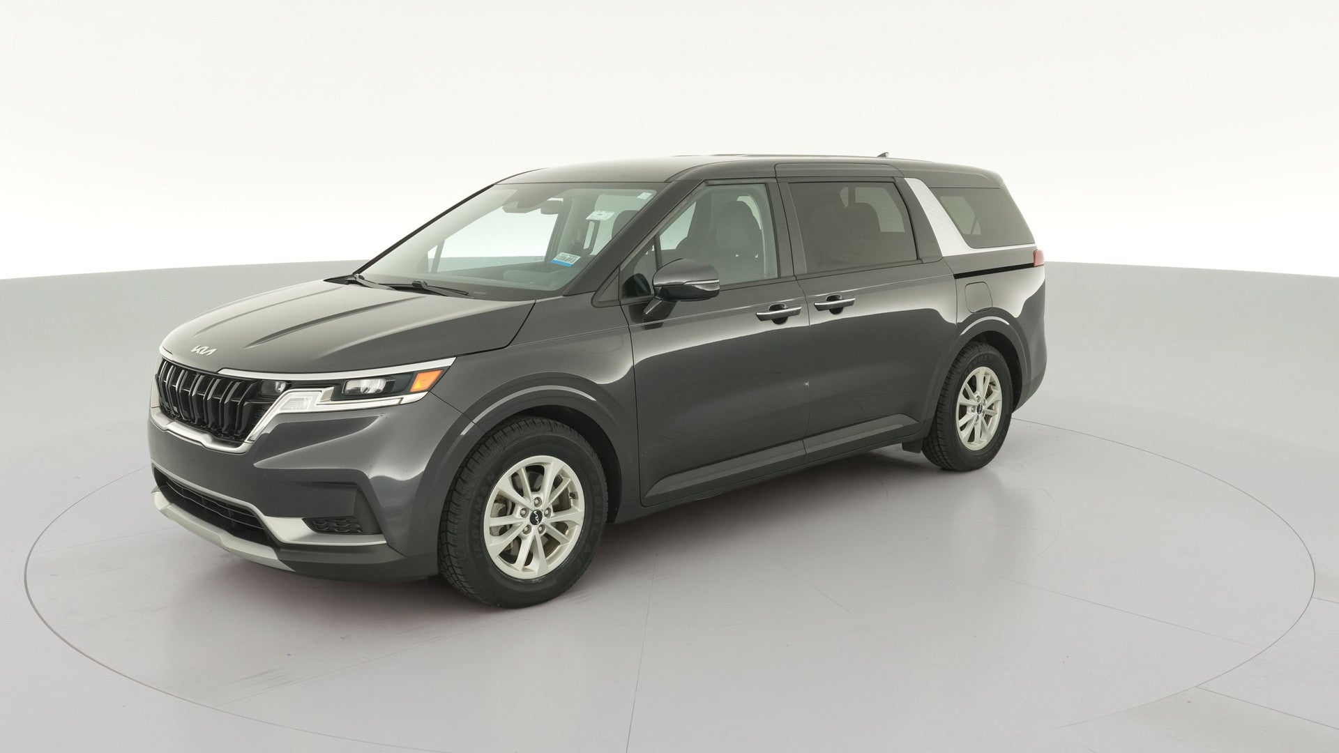2023 Kia Carnival vehicle photo