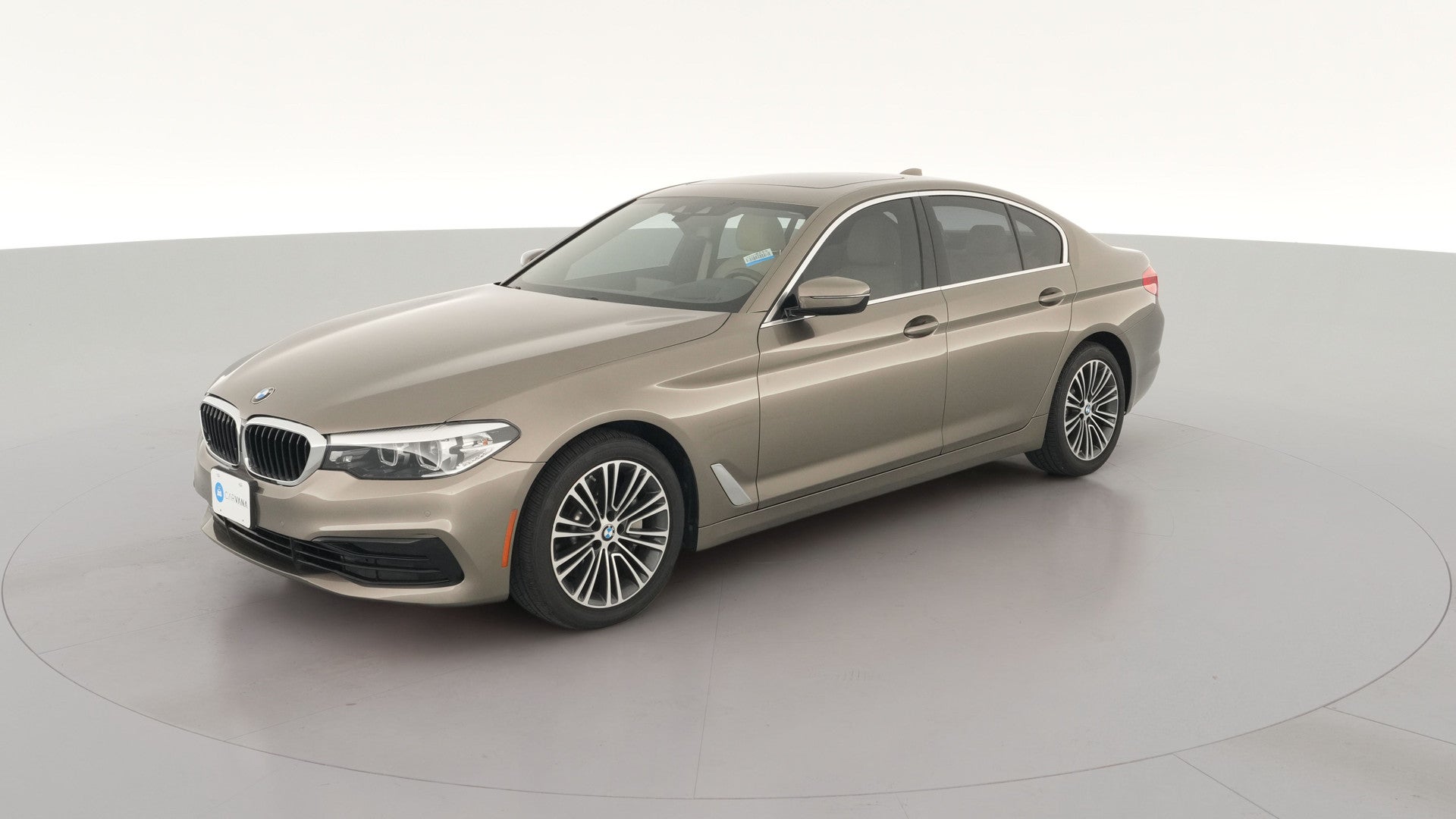 2019 BMW 5 Series vehicle photo