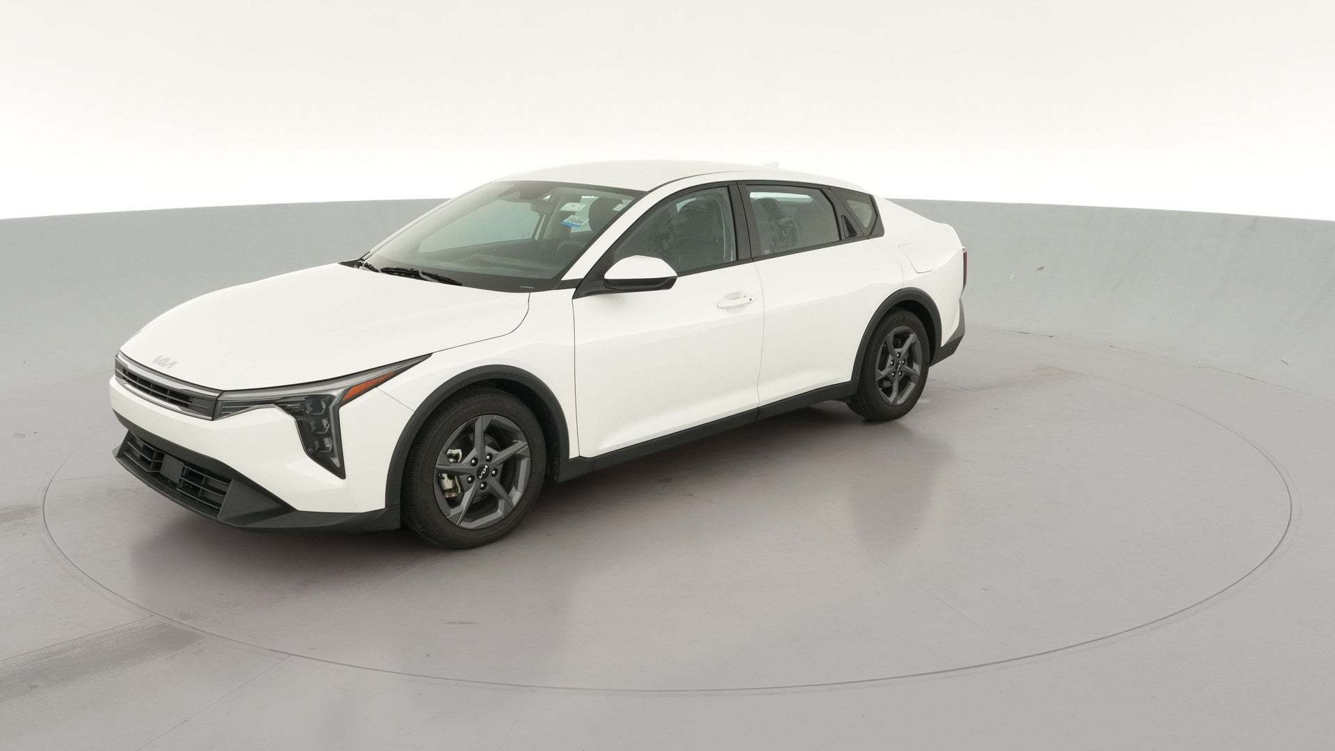 2025 Kia K4 vehicle photo
